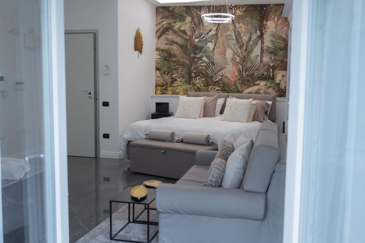 פומפיי Nm Luxury Suites מראה חיצוני תמונה